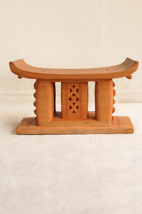 Miniature Ashanti Stool 019