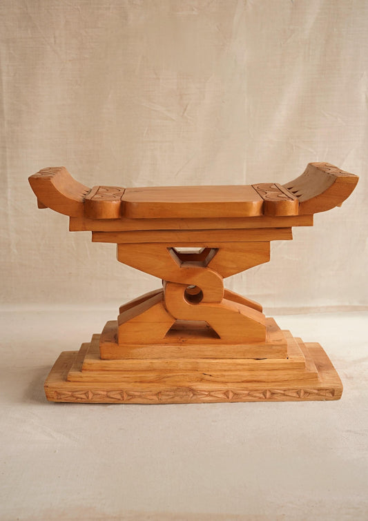 Ashanti Stool 021_Nyansapo