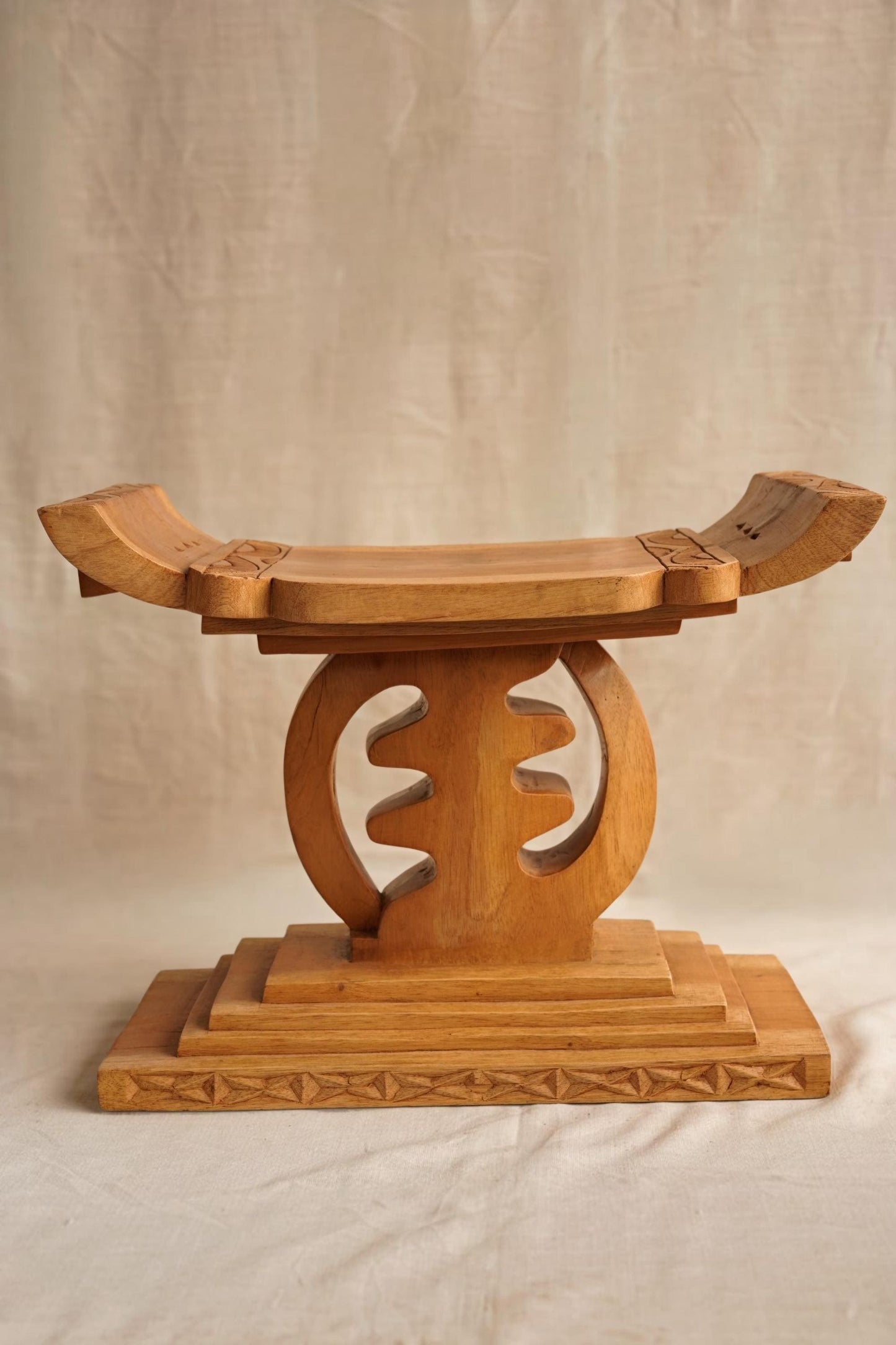Ashanti Stool 022_Gye Nyame