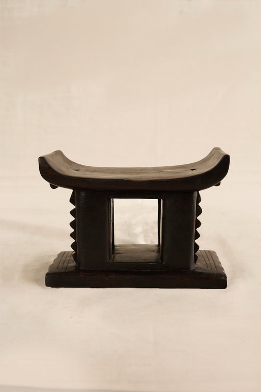 Miniature Ashanti Stool 013