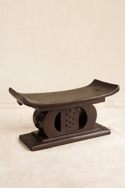 Miniature Ashanti Stool 003