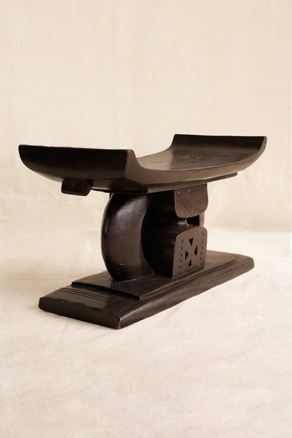 Miniature Ashanti Stool 012